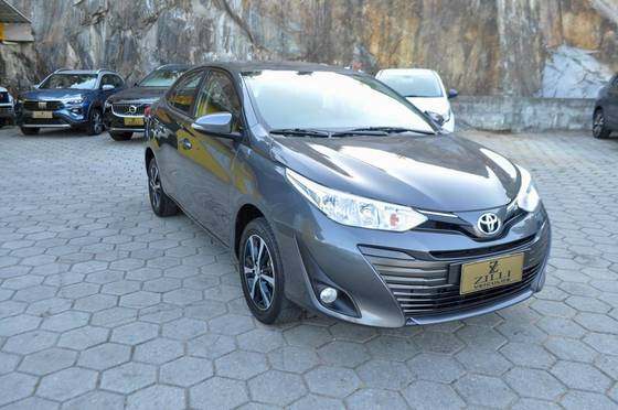 TOYOTA YARIS 1.5 16V FLEX SEDAN XS CONNECT MULTIDRIVE